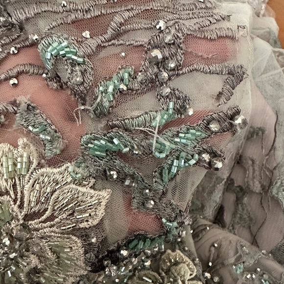 Mac Duggal Floral Embroidered Tulle Gown Size 6 Light Blue Dress Maxi Mesh - Picture 8 of 11